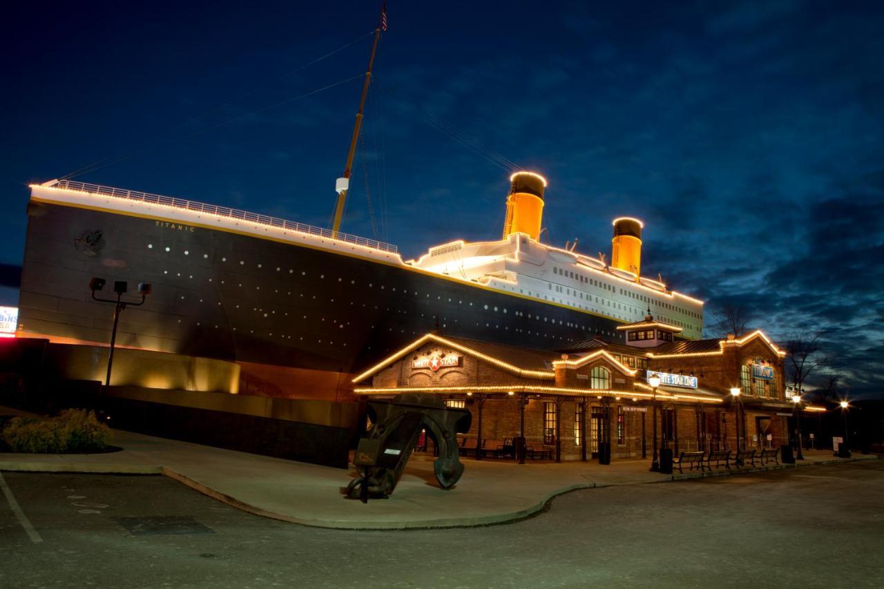 Her Majesty'S Way, Awesome Mtn Views, 1089 Free Tickets Each Paid Day, Dollywood And More جاتلينبرج المظهر الخارجي الصورة