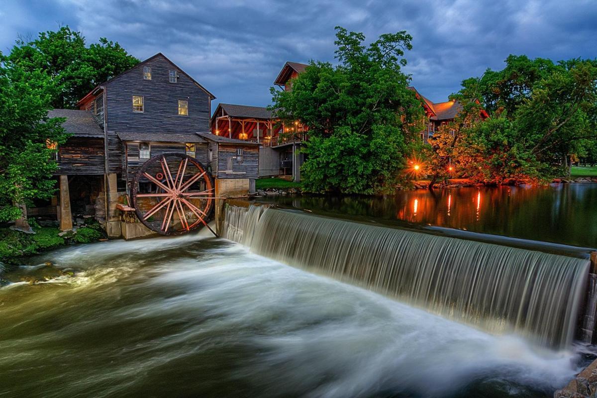 Her Majesty'S Way, Awesome Mtn Views, 1089 Free Tickets Each Paid Day, Dollywood And More جاتلينبرج المظهر الخارجي الصورة