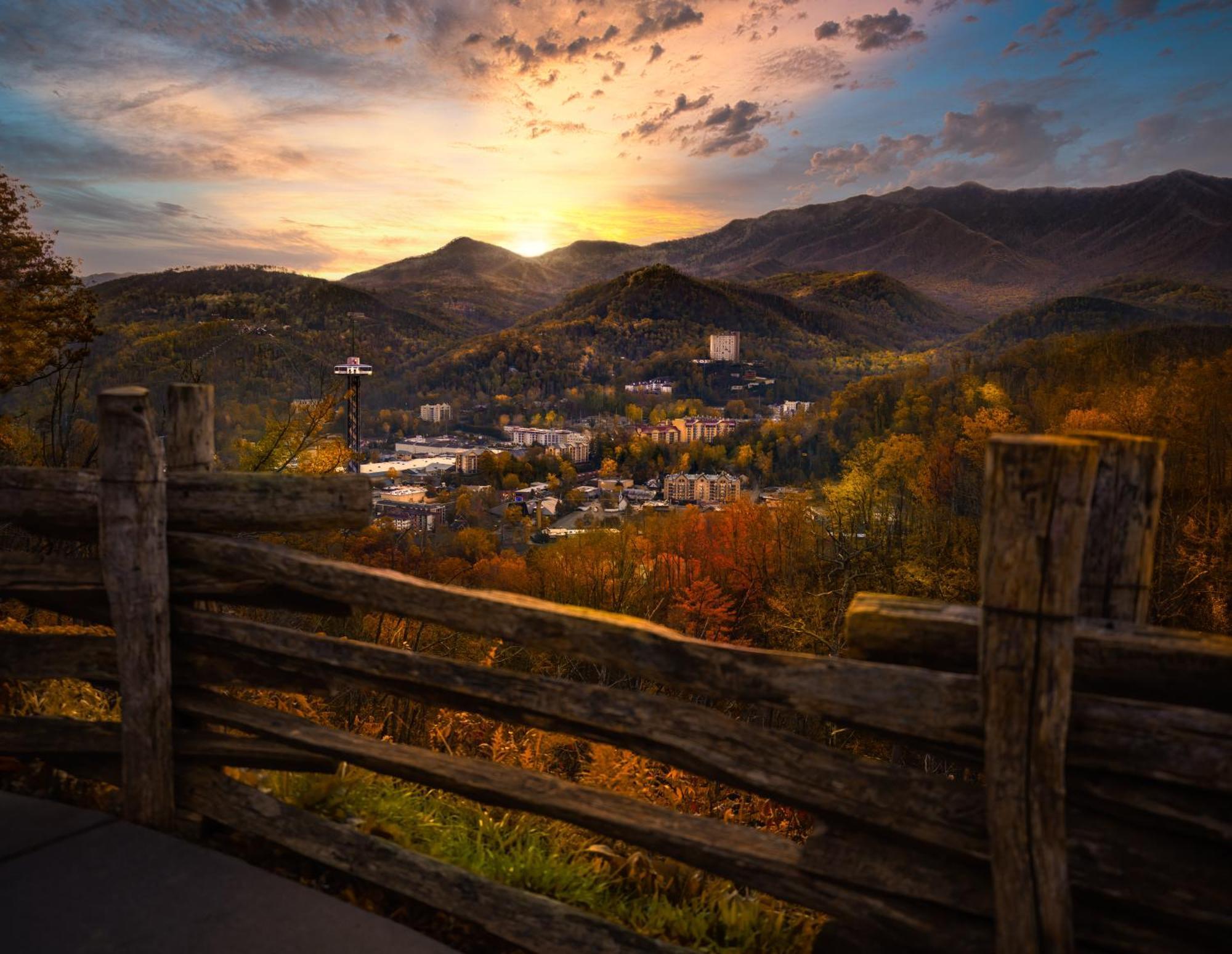 Her Majesty'S Way, Awesome Mtn Views, 1089 Free Tickets Each Paid Day, Dollywood And More جاتلينبرج المظهر الخارجي الصورة